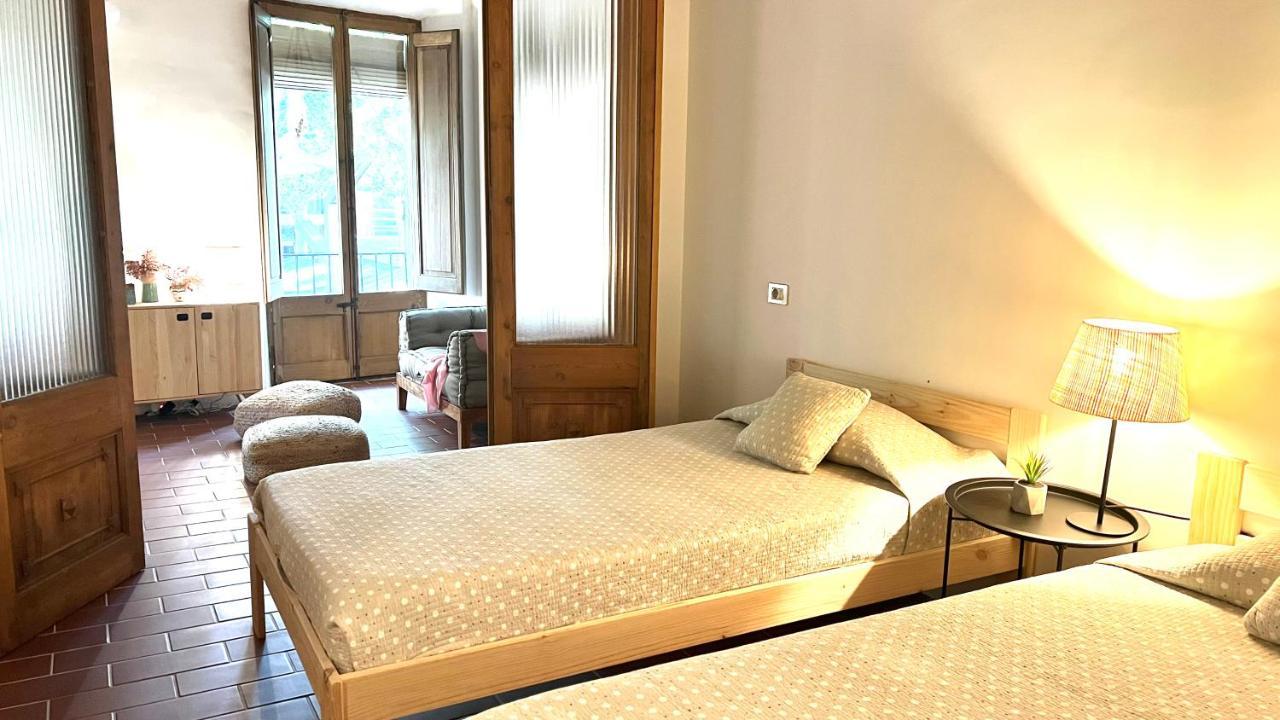 Apartment Pis Amb Molt D'encant Al Centre D'olot Olot